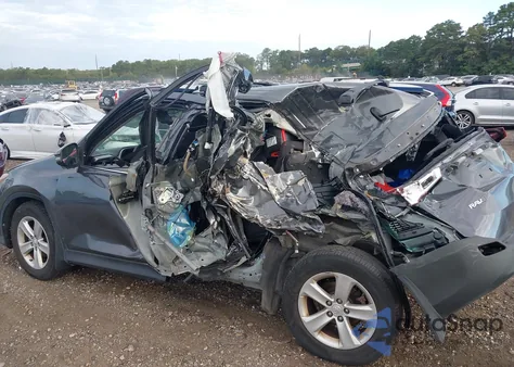 2014 Toyota Rav4 Xle from USA, damaged, VIN JTMRFREVXED049060